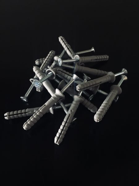 Nylon Hammerfix Screws designed for Brick and Masonry